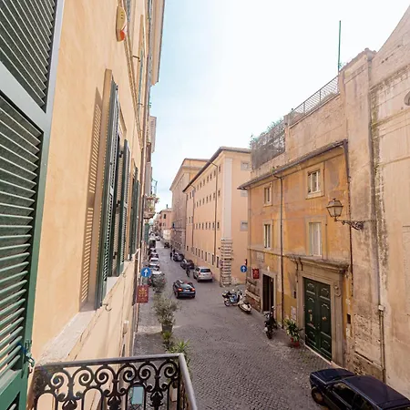 Via Giulia Charming With Balcony Апартаменты Рим