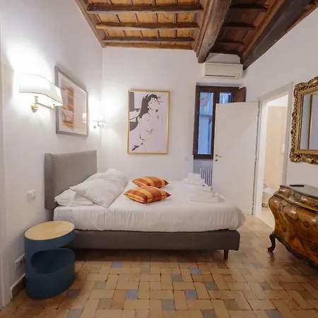 Via Giulia Charming With Balcony Daire